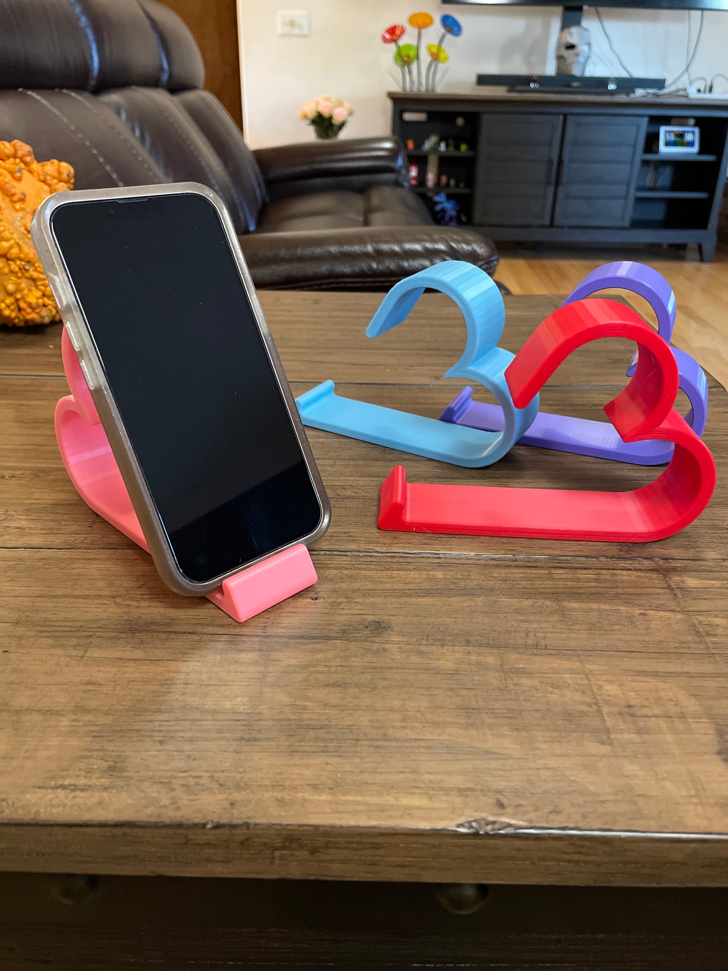 Heart Shaped Phone Stand - Pink Glow In The Dark